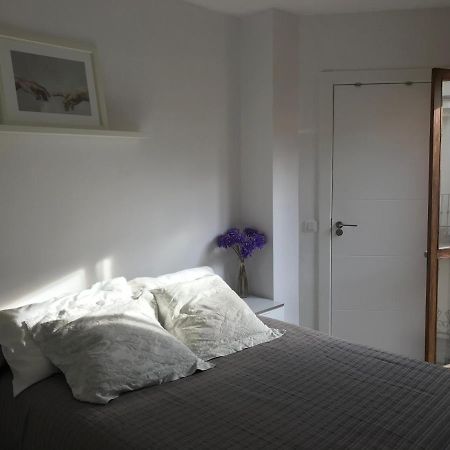 Apartamento San Miguel Apartment Севиля Екстериор снимка