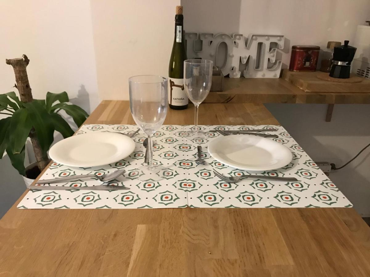 Apartamento San Miguel Apartment Севиля Екстериор снимка