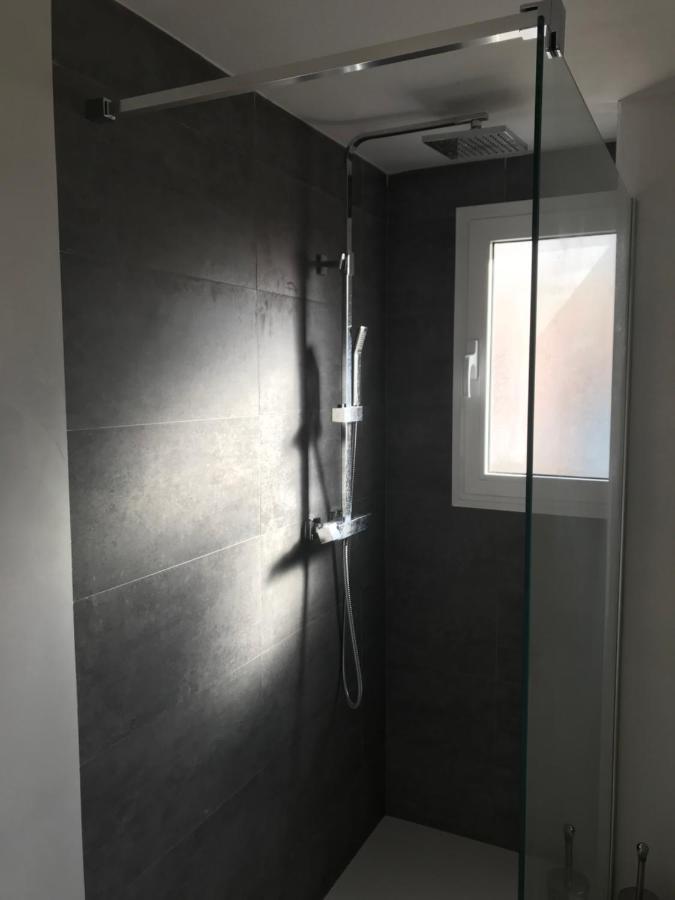 Apartamento San Miguel Apartment Севиля Екстериор снимка